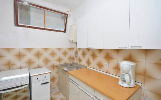 Apartments Mara