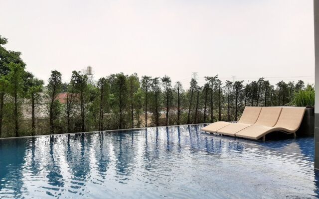 Cozy Place @ Studio The Breeze Bintaro Plaza Apartment