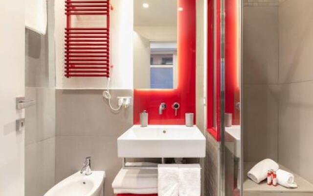Living RHome - Condotti Apartment