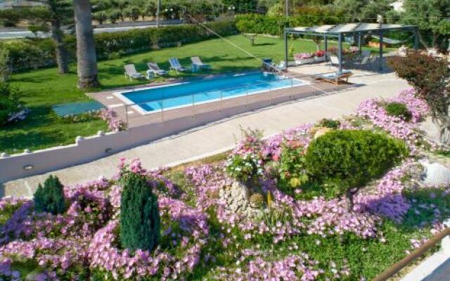 Santy Villa - Gerani