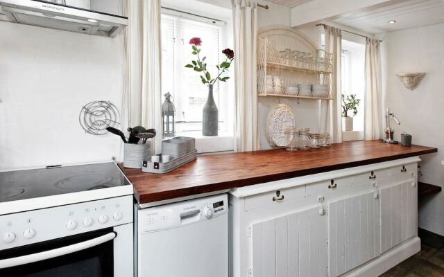 Lively Holiday Home in Juelsminde with Terrace