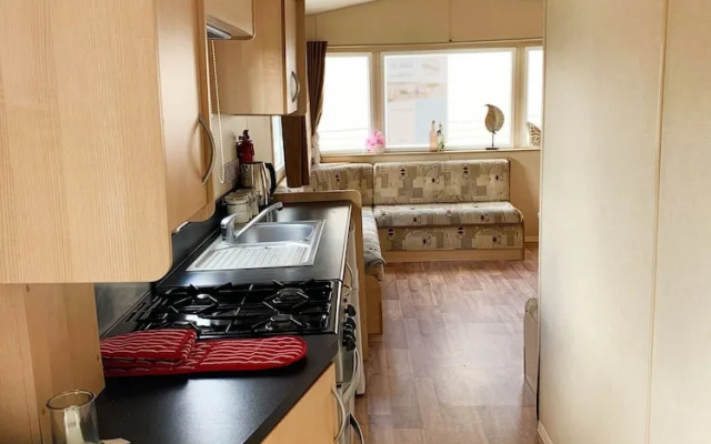 Beautiful 3-bedroom Caravan at Mersea Island