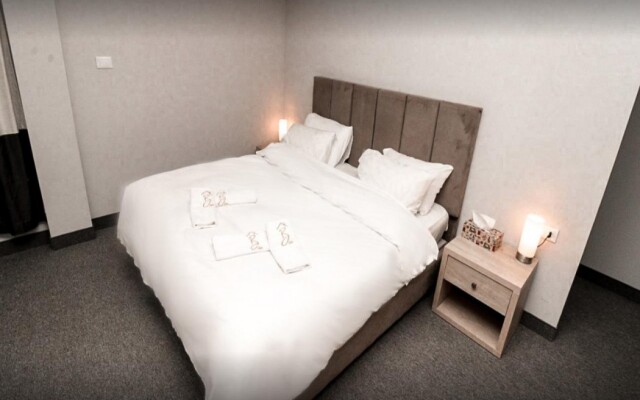 B-inn Hotel, Tyre