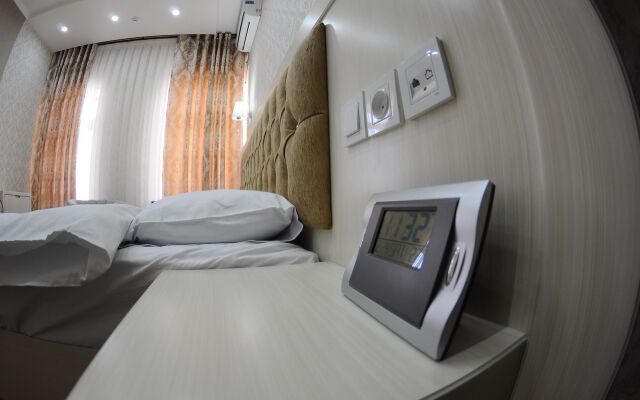 Afrosiyob (Афросиоб)