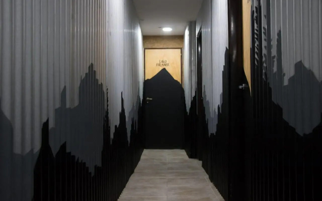 Moving Hostel Travel