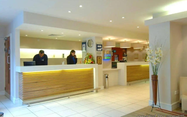 Holiday Inn Express Stevenage by IHG