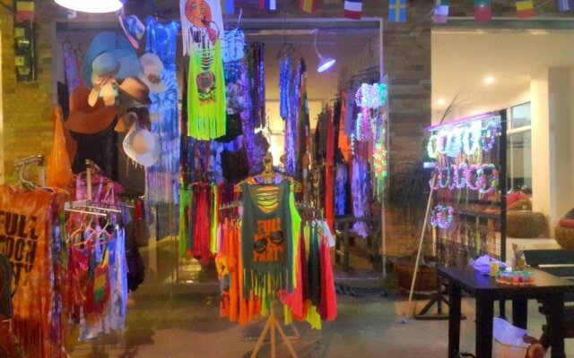 Phangan Guest House - Hostel