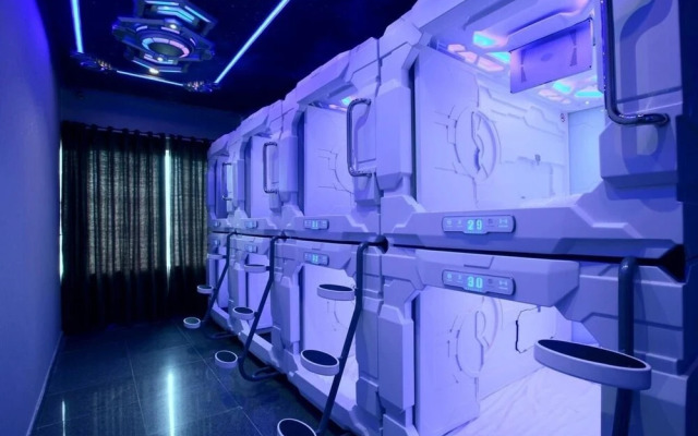 Capsule Riverside Saigon
