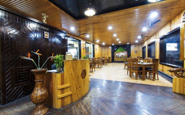 Crimson Park Residency-The Pahadi