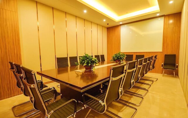 Xining Naduo Hotel