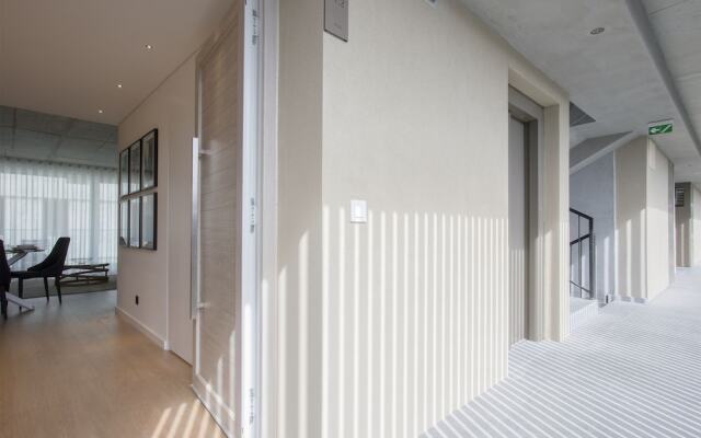 Liiiving in Gaia - Beach Seaside Apartment