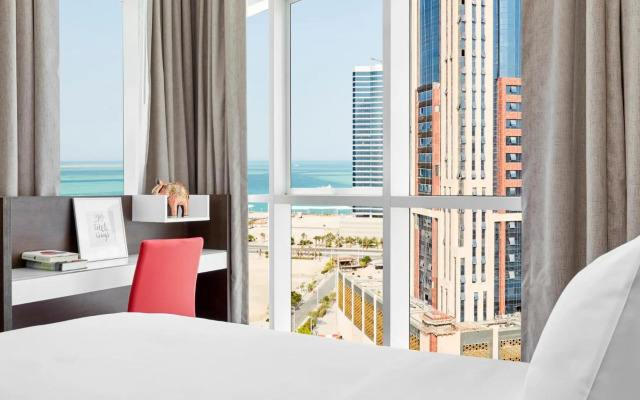 Staybridge Suites Doha Lusail by IHG