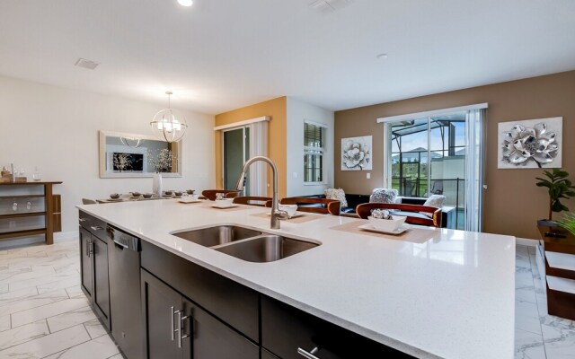 4 Bed 3 Ba Champions Gate Pool Home