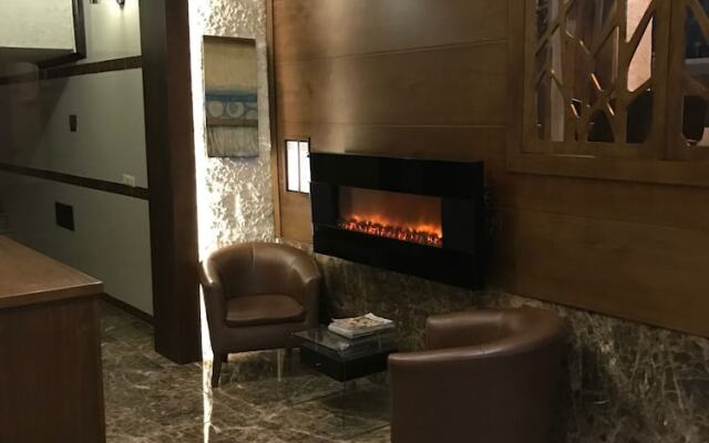 Uptown Modern Furnished Apartments
