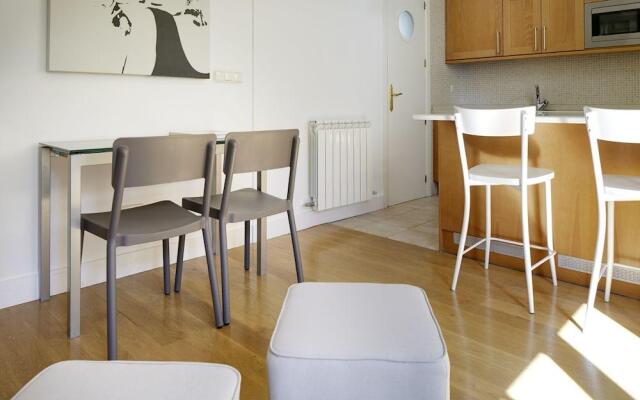Moneo Apartment by FeelFree Rentals