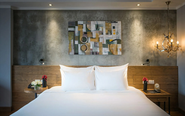 Bespoke Trendy Hotel Hanoi