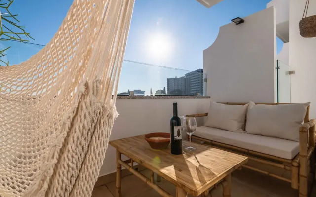 Montechoro Sea View 3 Bedroom Apartment