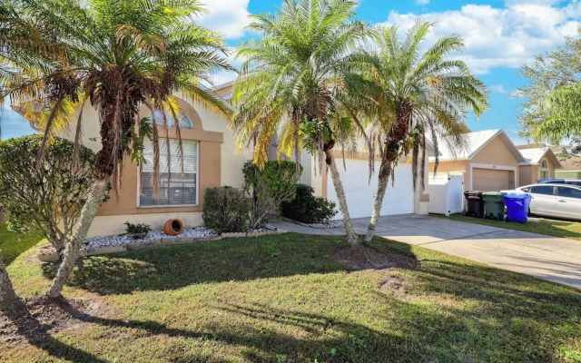 Sandra's Eagle Pointe Vacation Home