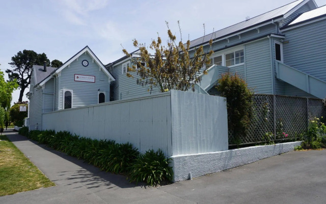 Dorset House Backpackers