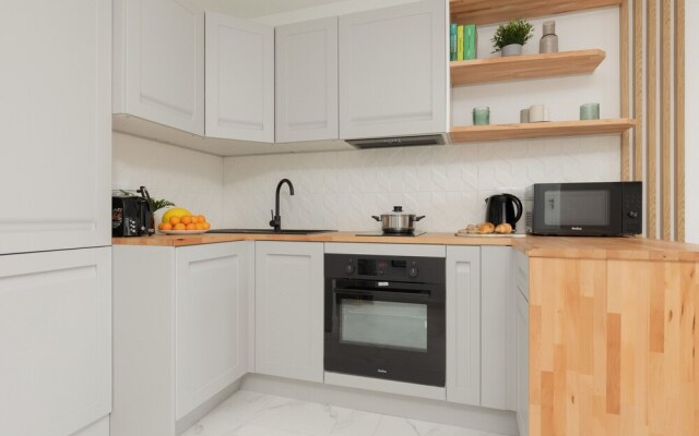 Warszawa Apartment Żelazna by Renters