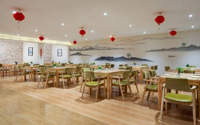 Dalian Shizhou Yunshui Hotel (Dalian Xi'an Road Subway Station Branch)