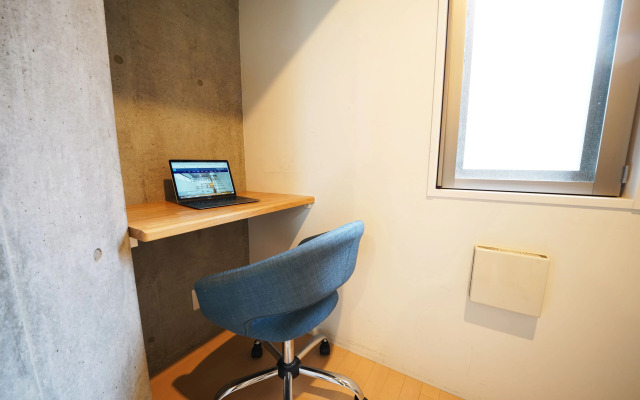 Laffitte Hirai Condominium Hotel