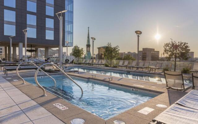 Omni Louisville Hotel