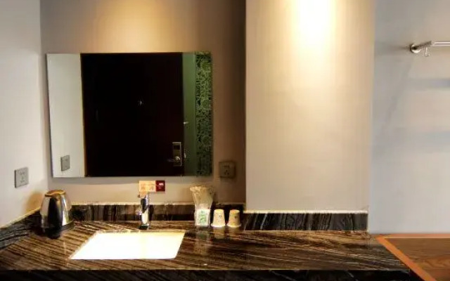 Meikai Fashion Hotel