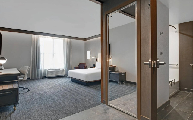Courtyard by Marriott Manhattan Aggieville
