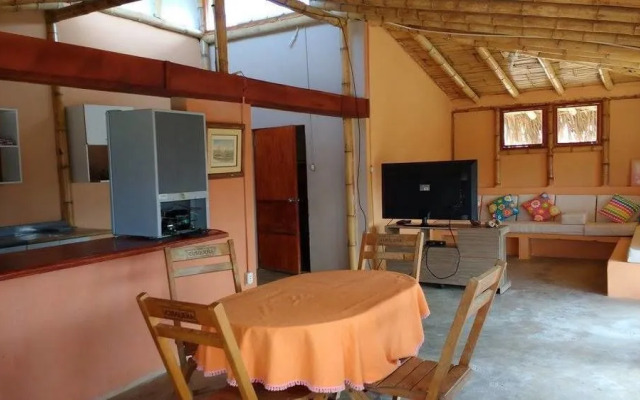 Kontiki Bungalows Mancora
