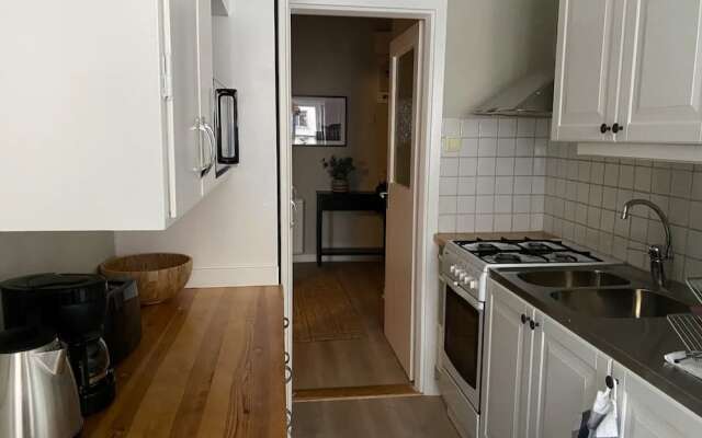 Cozy 1 Room Apartment At Södermalm