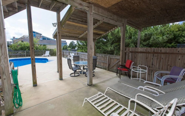 Downey Duckling - 5 Br Home