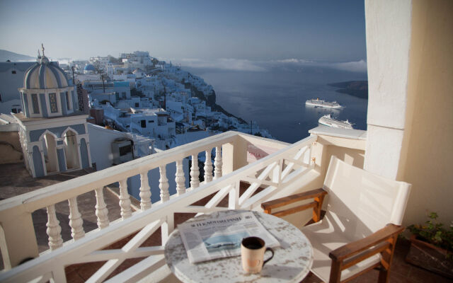 Villa Ilias Caldera Hotel