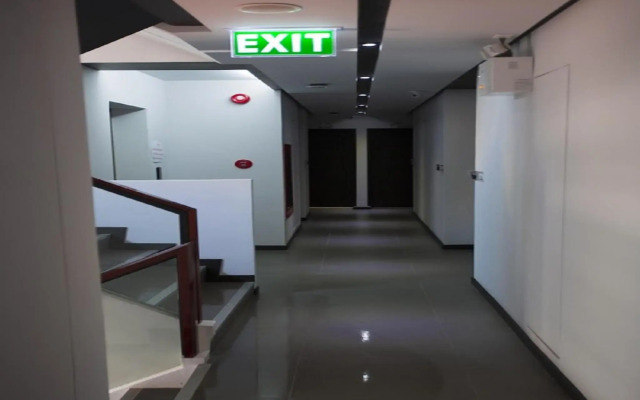 Serenotel Pattaya Beach Front