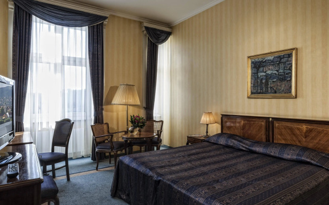 Ensana Grand Margaret Island