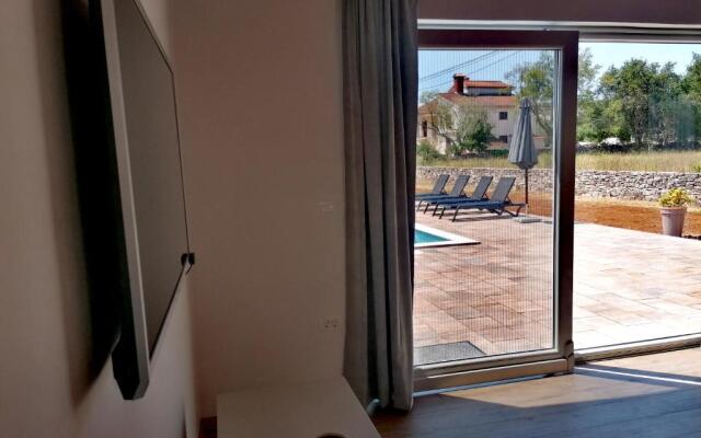 Cozy House with Pool near Rovinj