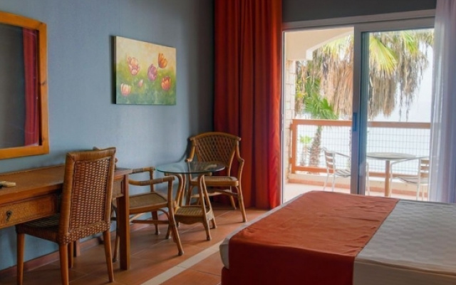 Middle Town Bodrum Beach Hotel