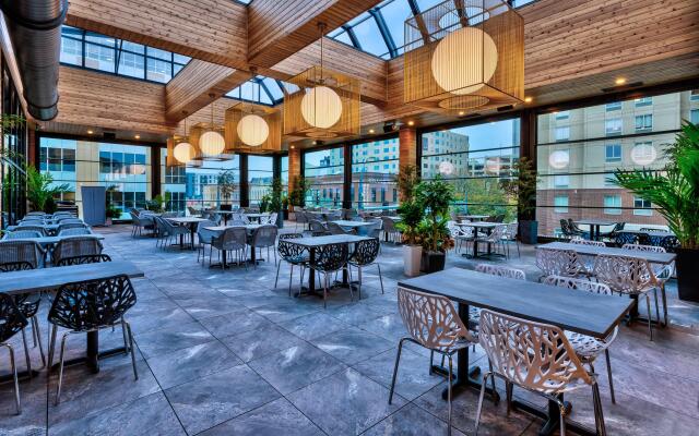 Hotel Indigo Rochester – Mayo Clinic Area by IHG