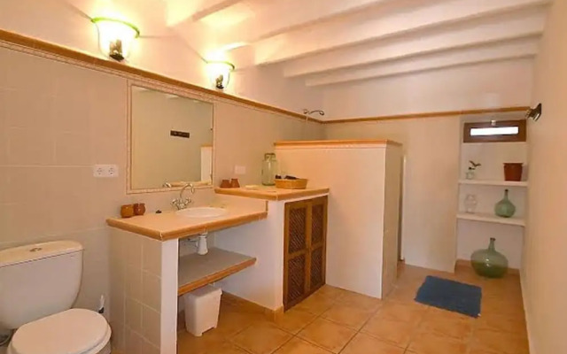 Farmhouse in Mallorca With Pool & Views