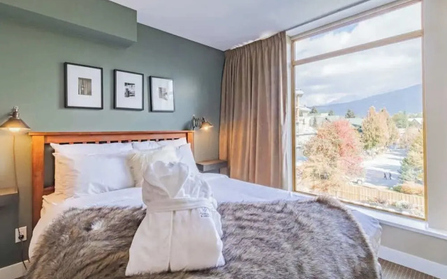 Beautiful One Bedroom Suite - 416