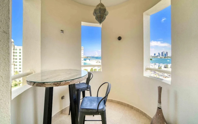 Chic Beachside 3BR Living at the Palm