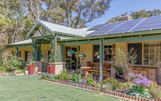 Devonleigh Bed & Breakfast