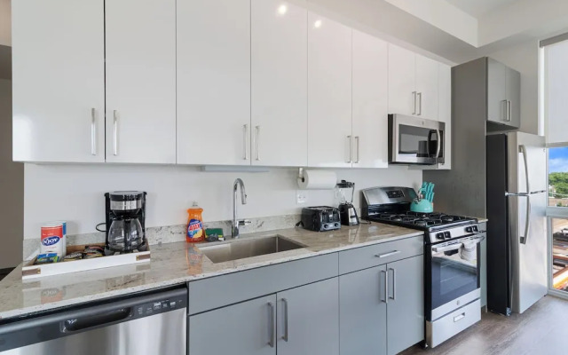 New & Modern  Lux City Escape