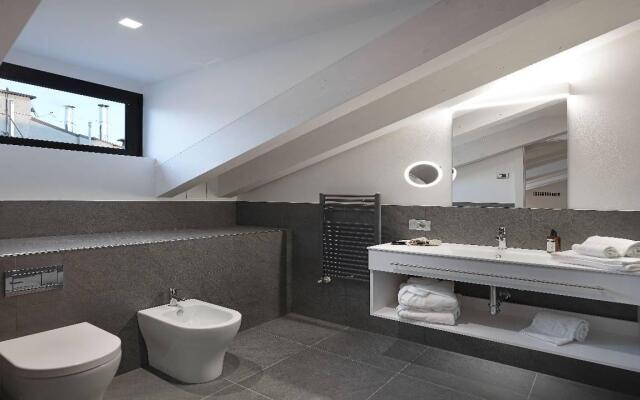 Boutique hotel touring