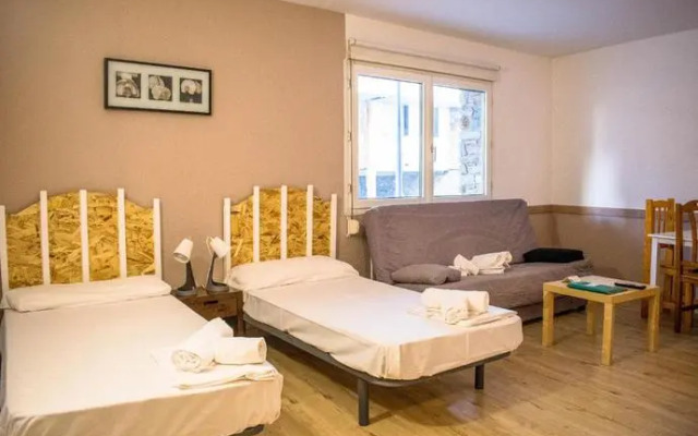 Apartamentos Cim Pas 3000