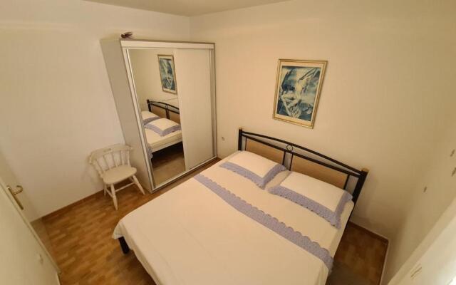 Apartments Srzic NO1