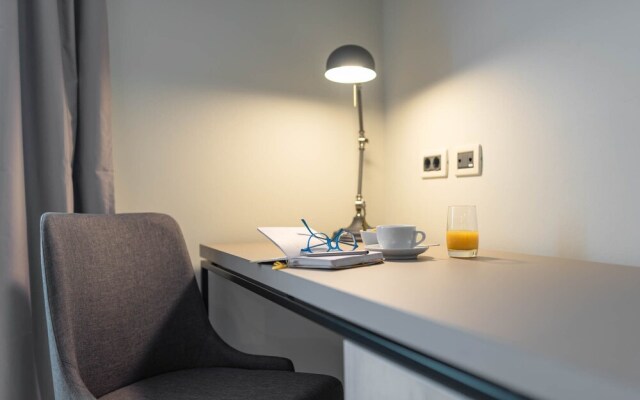 Al Porto Suites