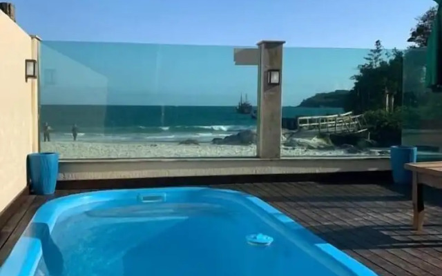 Triplex Pé na Areia - Bombinhas