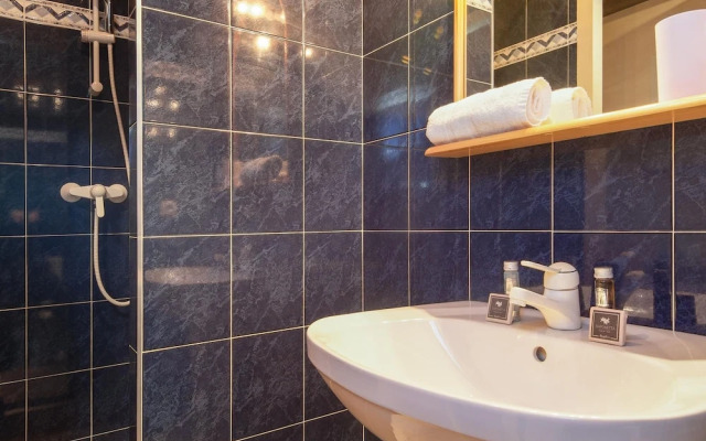 Chalet R Sidence Chantey Mourry 6