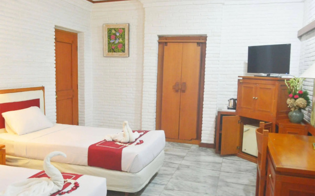 Puri Padi Hotel